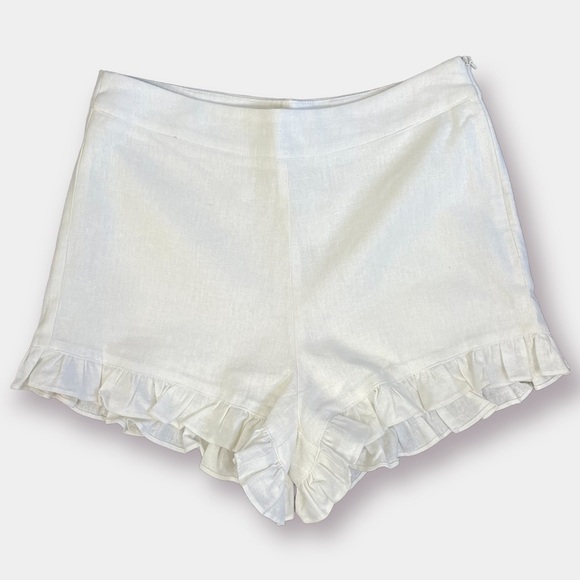 NWT LUCCA White Linen Blend Ruffle High Rise Shorts Size Small - Picture 1 of 4
